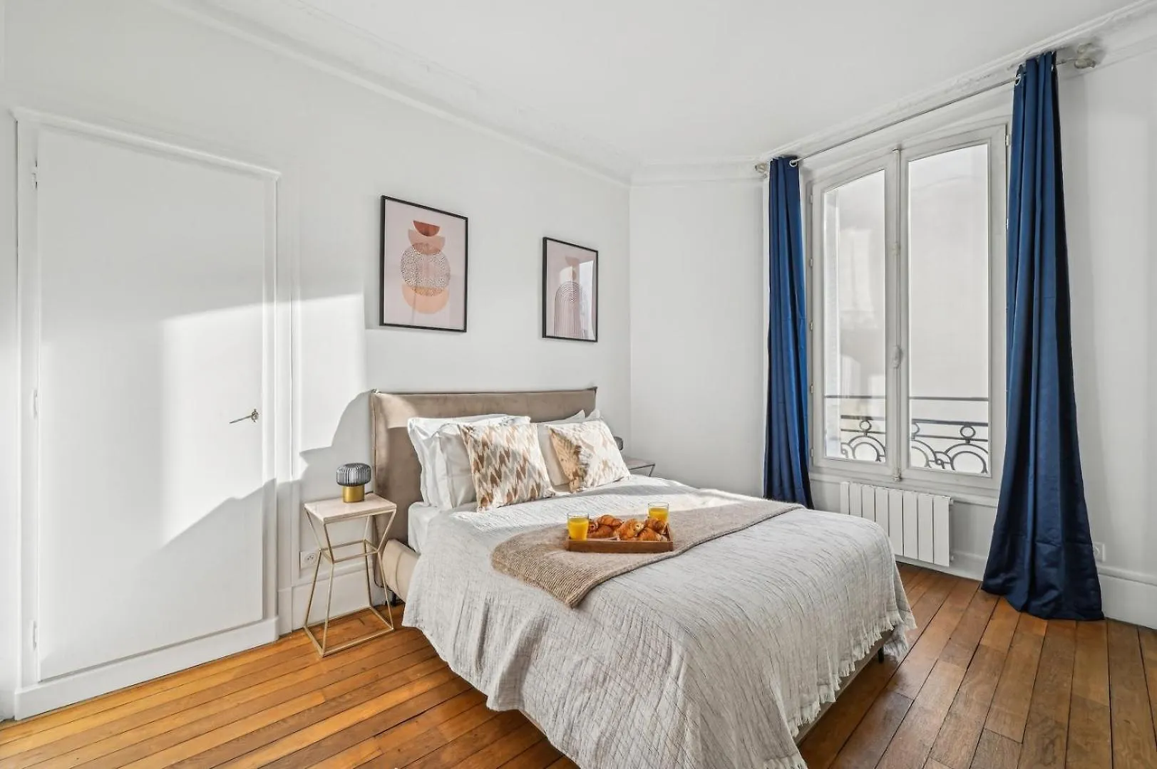 Bnbnook - Lovely 1Br Near Eiffel & Champ De Mars باريس 0*,