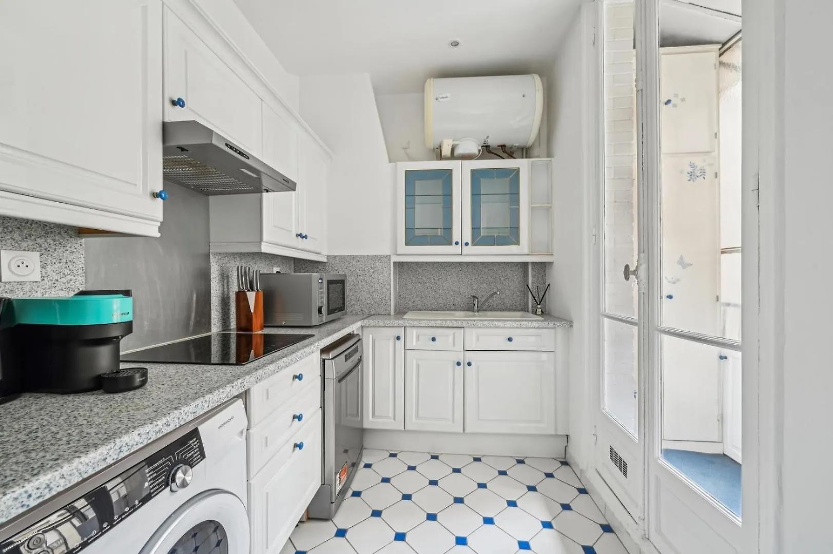 Bnbnook - Lovely 1Br Near Eiffel & Champ De Mars باريس شقة